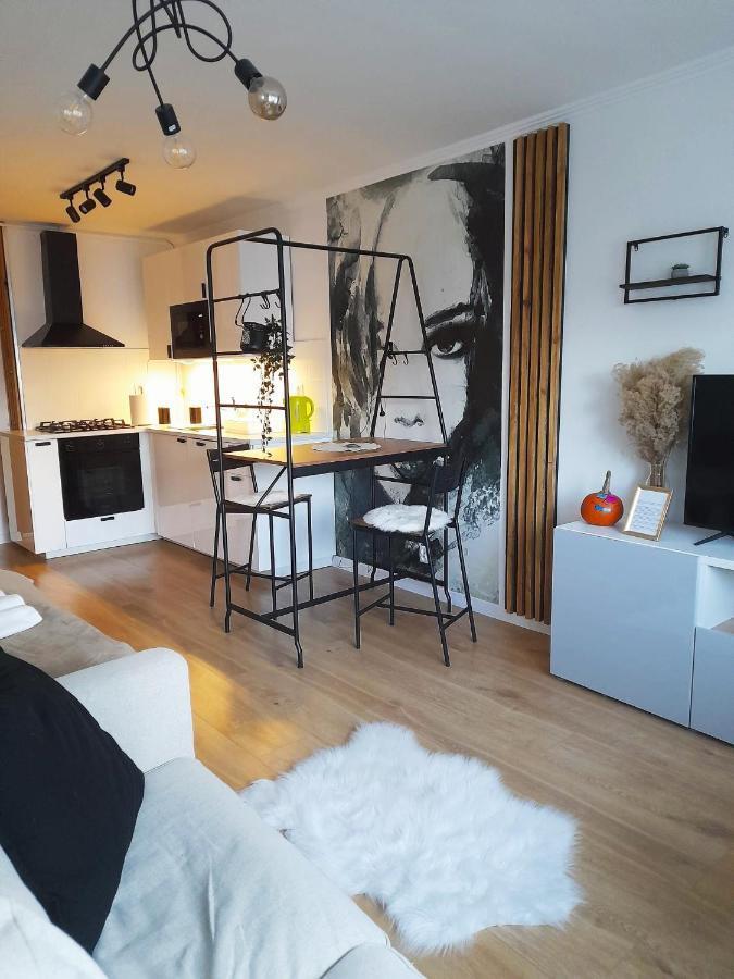 Apartament Ogrodowa Studio Warszawa Kültér fotó